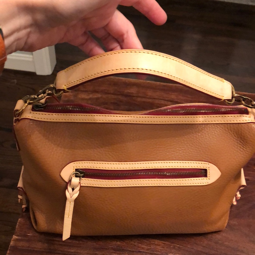 Dooney and Bourke pebbled leather bag